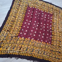 یایلیق سالم و نو|لباس|نیر (اردبیل), |دیوار