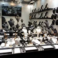 دکور طلافروشی ویترین طلا فروشی،مانکن طلا جعبه طلا|فروشگاه و مغازه|ورامین, ورامین|دیوار