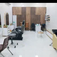 ناخن کار حرفه ای
