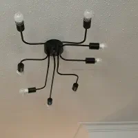 لوستر سقفی 8 شاخه|لوستر و چراغ آویز|رشت, سعدی (تختی)|دیوار