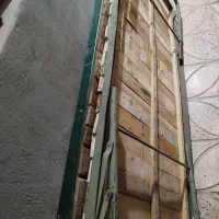 تخت فلزی سالم مناسب باغ  ‌