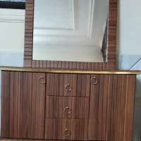 آینه و کنسول