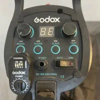 فلاش گودوکس ۳۰۰