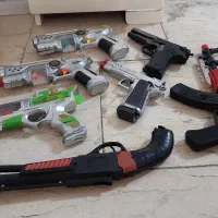 مجموعه فیگور قهرمان تفنگ ابزار ربات عروسک و ..|اسباب‌‌بازی|تهران, صد دستگاه|دیوار
