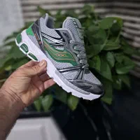 کفش کتونی44،43،42ساکونی