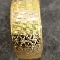 طلا در حد نو