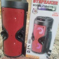 اسپیکر بلوتوثی همراه با ریموت|پخشکننده همراه|بومهن, |دیوار