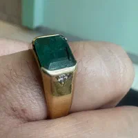 انگشترطلا و سنگ زمرد اصلی