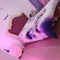 تخت دو نفره به همراه دو عدد پاتختی