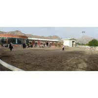 کارگر اصطبل اسب و باشگاه یوارکاری