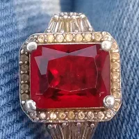 انگشتر نقره یاقوت الماس برمه زغالدار وسنگ یاقوت