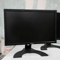 دو عدد کامپیوتر به همراه مانیتور Lcd