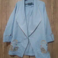 مانتو کتی|لباس|میانه, |دیوار