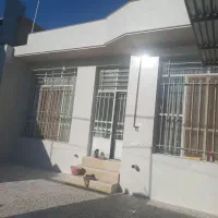 استاد بنا و کاشی کار مسلط به کلیه کارهای ساختمانی