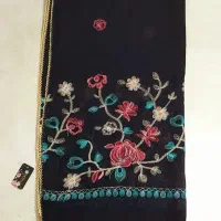 تعدادی شال نو