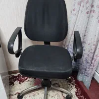 صندلی اداری چرخدار