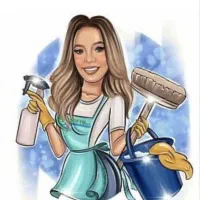 خانومی برای نظافت منزل