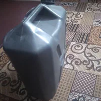 ۲۰ لیتری نوستالژی قدیمی|ظروف نگهدارنده، پلاستیکی، یک‌بارمصرف|اصفهان, ارغوانیه|دیوار