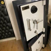 گاو صندوق قدیمیه دوطبقه خرم
