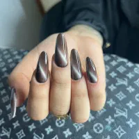 کاشت ناخن
