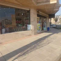 واگذاری-فوری-فروشگاه-موادغذایی-بادرآمدبالا