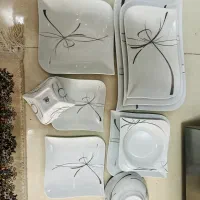 سرویس چینی ۱۸نفره طوس چینی ۱۳۶ پارچه با کارتن