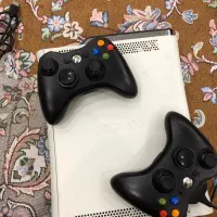 ایکس باکس ۳۶۰ با دسته بیسیم