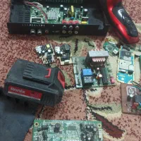 شارژر+ باطری ۱۶ لیتیومی رونیکس ( پیچ گوشتی شارژی)