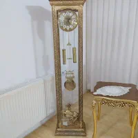 ساعت ایستاده