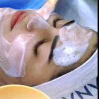 روشن کننده صورت و بدن با دستگاه تضمینی