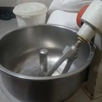 خمیرگیر خمیرزن