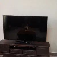 میز تلویزیون در حد نو