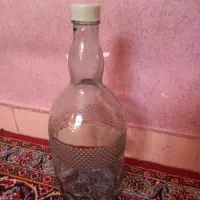شیشه آب غوره و آبلیمو