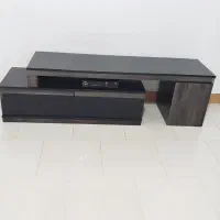 فروش فوری روشویی میزتلویزیون|لوازم سرویس بهداشتی|رشت, ترمینال|دیوار