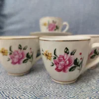 فنجتن و نعلبکی نازک بسیار قدیمی|ظروف سرو و پذیرایی|تهران, زنجان جنوبی|دیوار