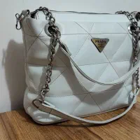 تمیز و سالم|کیف، کفش، کمربند|بروجرد, |دیوار