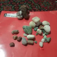 فروش انواع مختلف سنگهای کمیاب وقیمتی