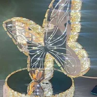 تولید لوستر و پرده کریستالی پارمیس