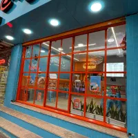 استخدام نیروی ساده خانم