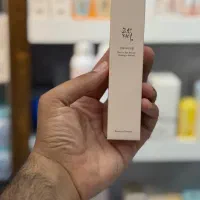 نیازمند مدل خانوم