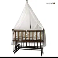 تخت کنار مادر تمام چوب در حد نو