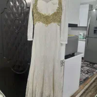 لباس مجلسی|لباس|رباطکریم, شترخوار|دیوار