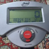 دوچرخه ثابت بادی اسکالپچر|تجهیزات ورزشی|پردیس, فاز ۲|دیوار