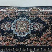 فرش وپشتی