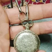 ساعت طرح قدیم