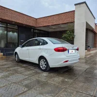 جک j4 تحویلی 1400