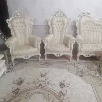 مبل سلطنتی کم کار