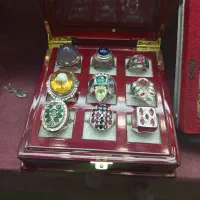 انگشتر های دستساز برند