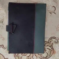 یک پک لوازم تحریر سبز خوشکل