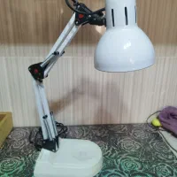 چراغ مطالعه و مهندسی